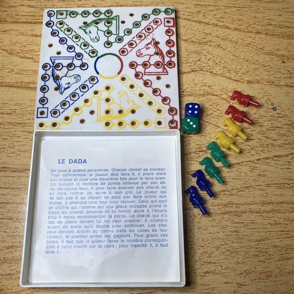 French Jeu De Petits Chevaux  Le Dada Small Horses Cross‎ & Circle Game Gee-Gee